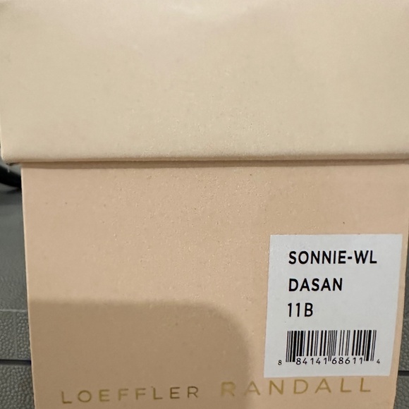 NWT Leoffler Randall Sandals - Size 11 - Picture 8 of 8